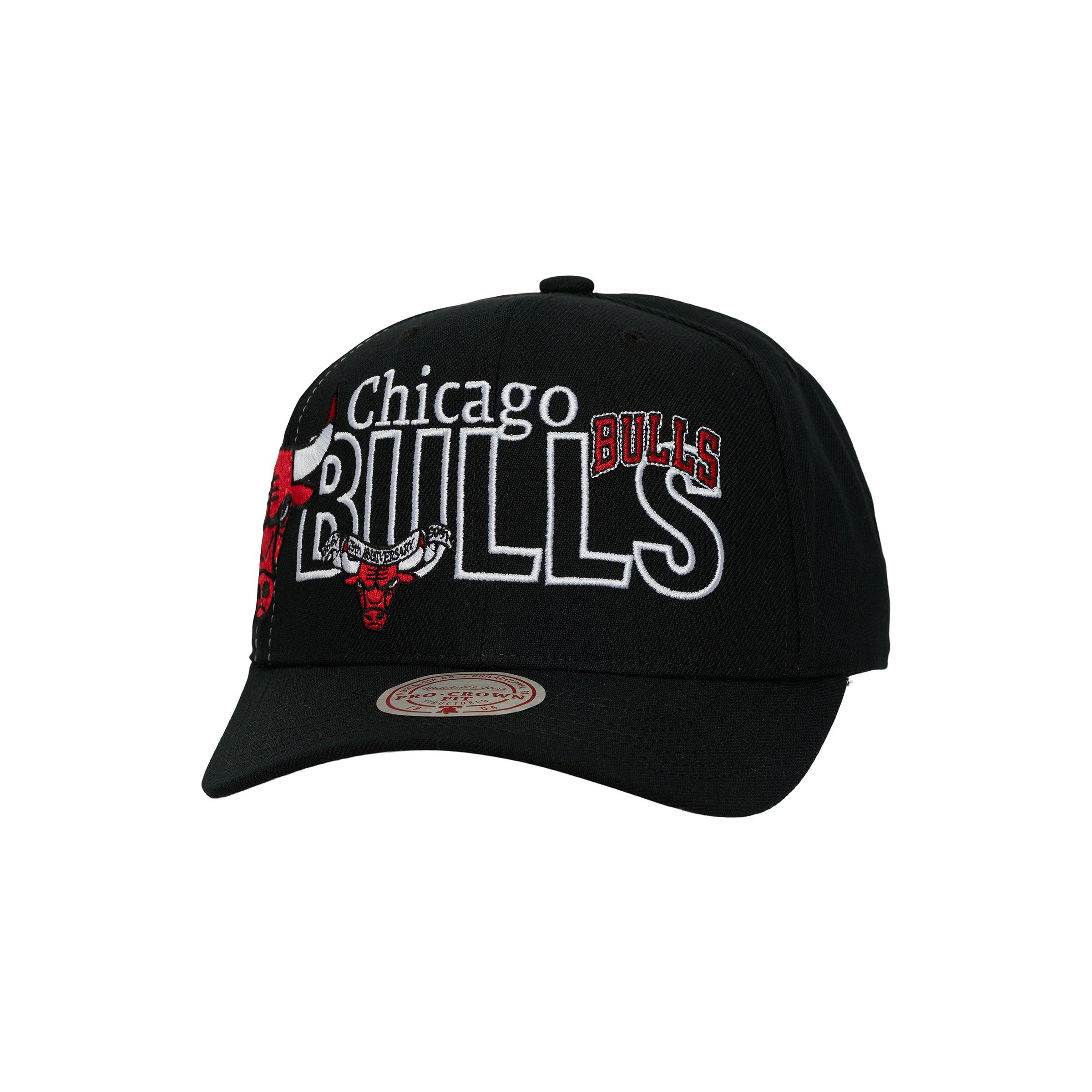 Mitchell & Ness Chicago Bulls Mash Up Snapback Hat  -  Black - BLACK